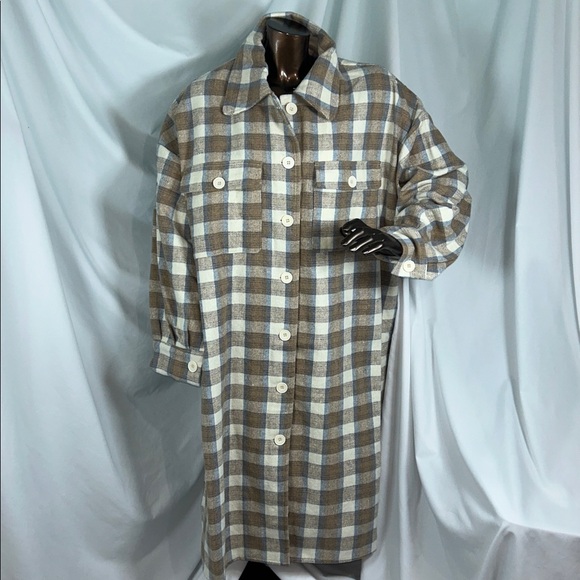 Fashion Nova. patent Me Plaid Shacket - Medium - New - Picture 2 of 13